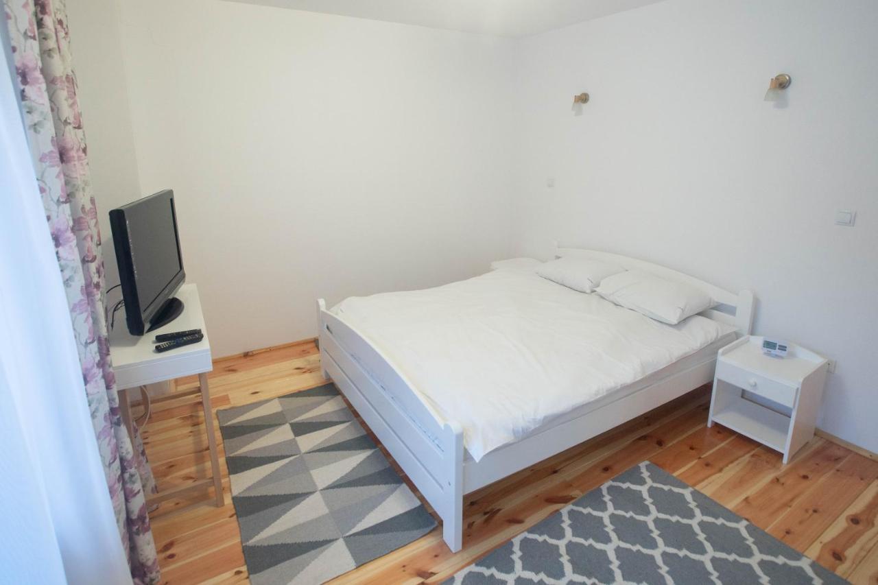 Livada Amely Hotel Gales Buitenkant foto