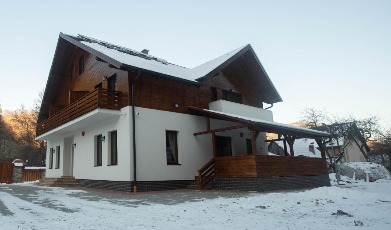 Livada Amely Hotel Gales Buitenkant foto