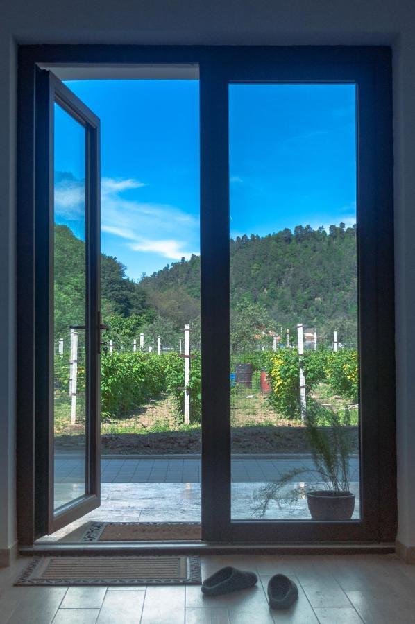 Livada Amely Hotel Gales Buitenkant foto