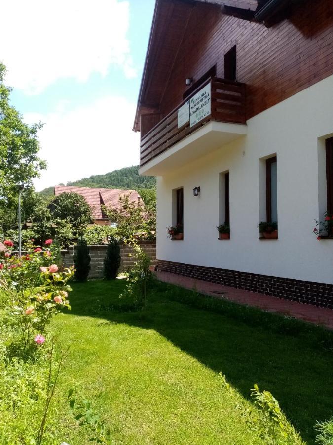 Livada Amely Hotel Gales Buitenkant foto