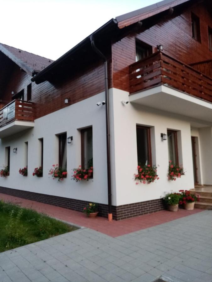 Livada Amely Hotel Gales Buitenkant foto