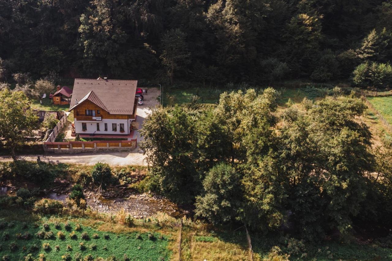 Livada Amely Hotel Gales Buitenkant foto